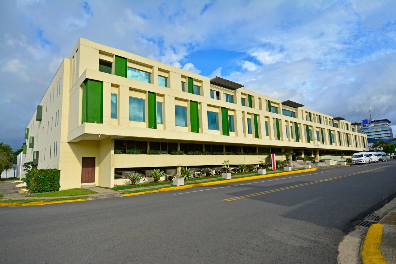 Consulado sostén botella Ubicación del Hotel Auténtico - Sabana Hotel en San José Costa Rica